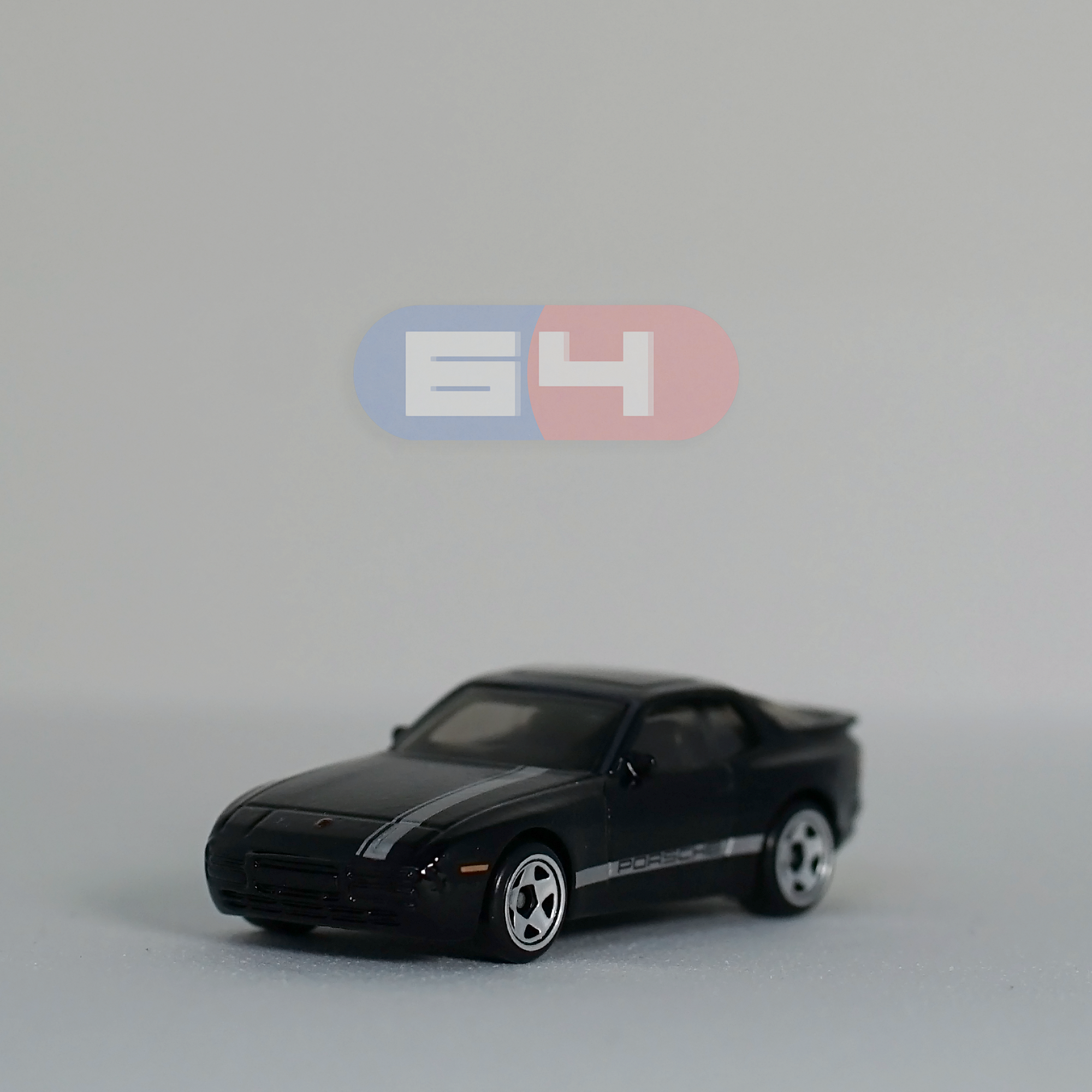 Porsche 944
