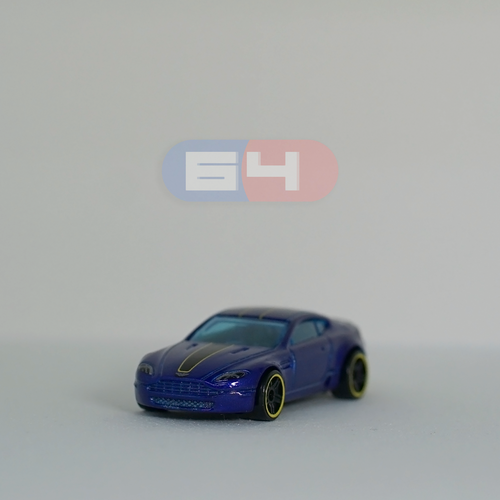 Aston Martin Vantage