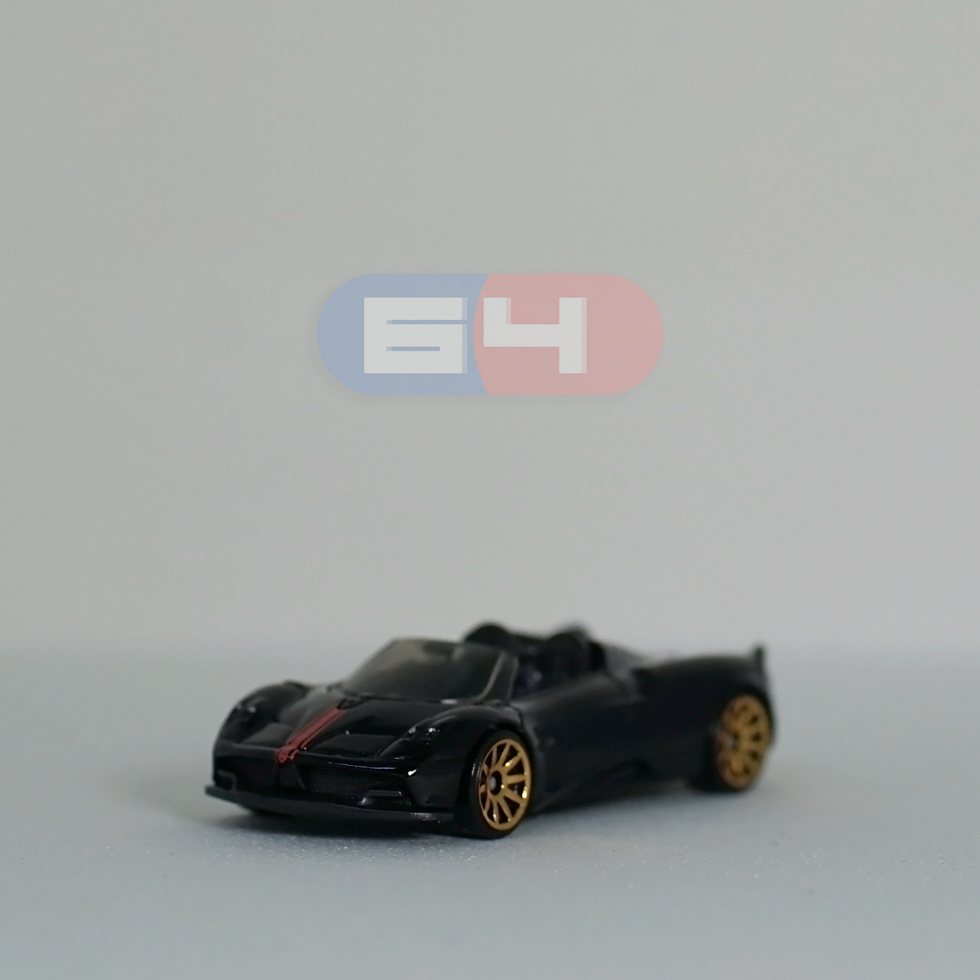 Pagani Huayra Roadster